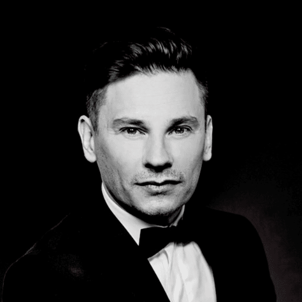 Regissör Niklas Riesbeck